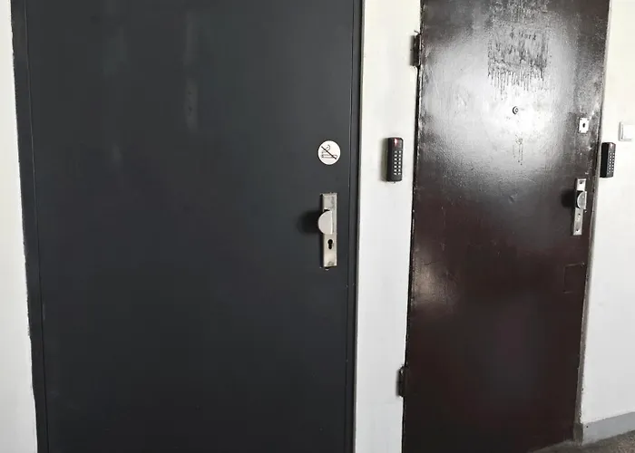 Marszalkowska Outdoor View Balcony And Shower * Warsaw