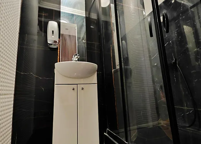 Apartman Marszalkowska Outdoor View Balcony And Shower